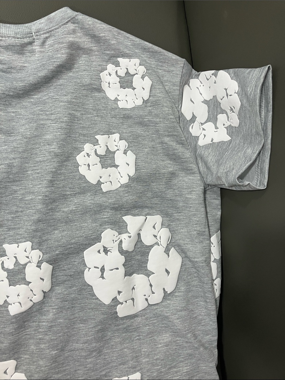 Gray Short Sleeve Tee with White Graphic Motif - Women's Casual Top - Picture 5 of 8